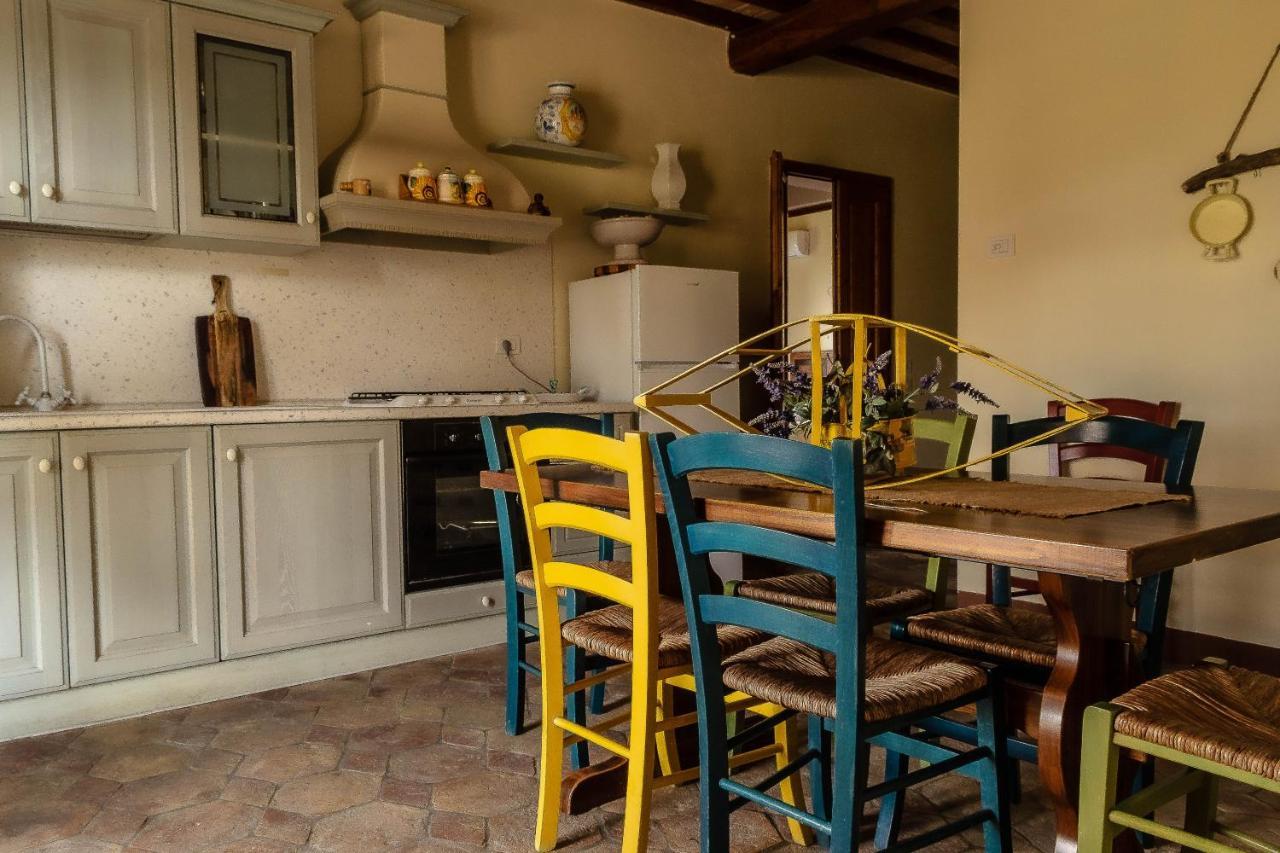 Agriturismo L'Olmo San Gimignano Exterior photo